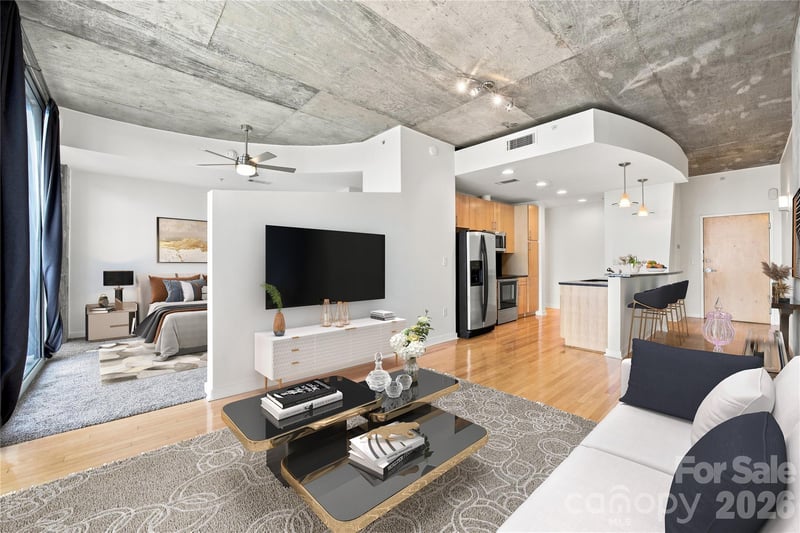 210 N Church St, Charlotte, NC 28202