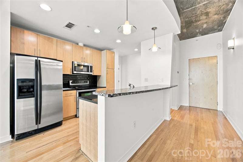 210 N Church St, Charlotte, NC 28202