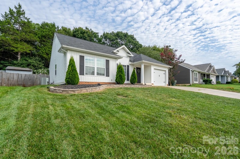 3356 Chadbury Dr NW, Concord, NC 28027