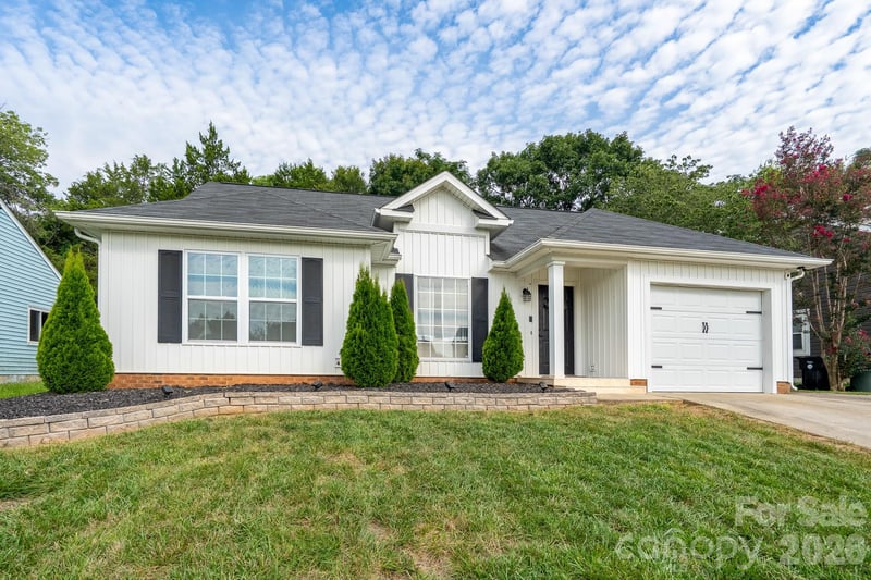 3356 Chadbury Dr NW, Concord, NC 28027