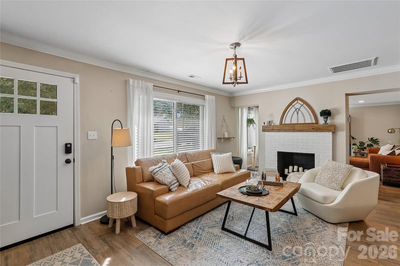 206 Price St, Mount Holly, NC 28120