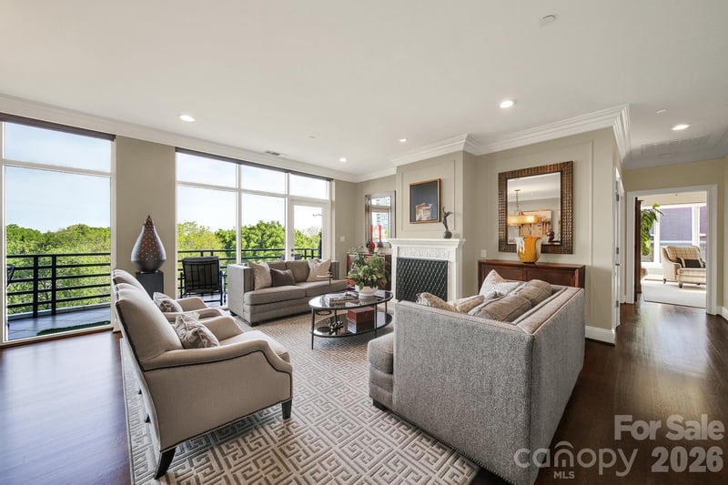 400 Church St #516, Charlotte, NC 28202