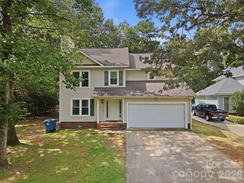 5512 River Falls Dr #16, Charlotte, NC 28215