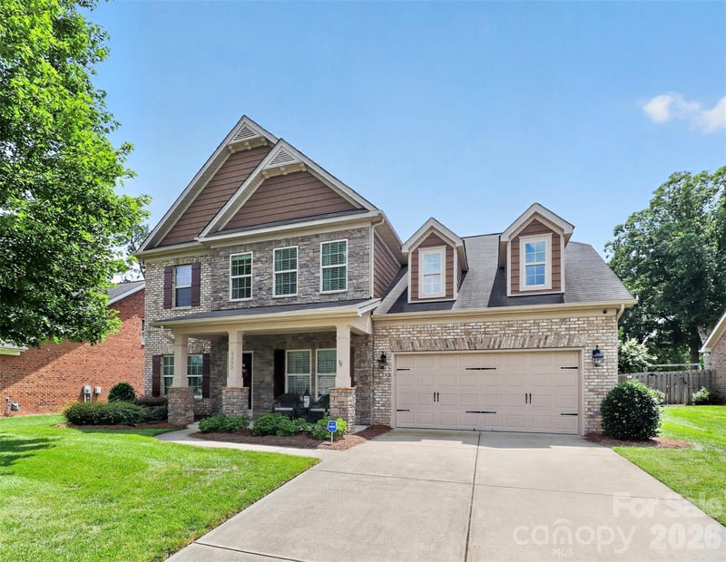 5409 Poplar Knoll Dr, Matthews, NC 28105