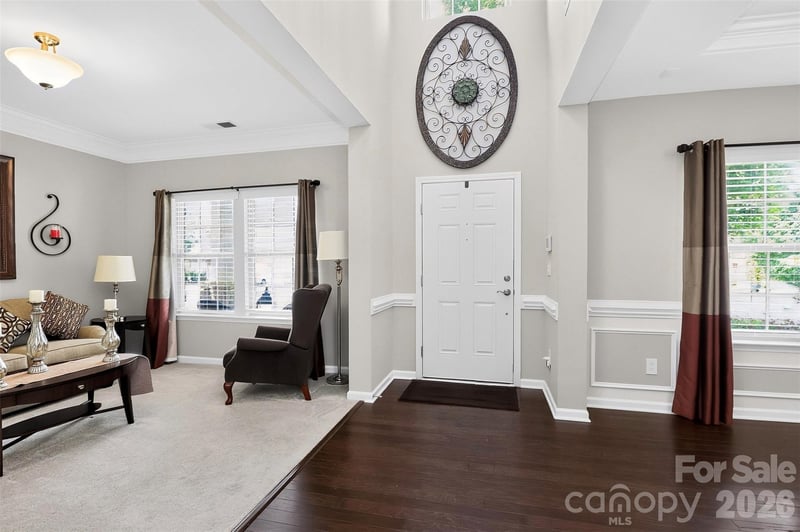 5409 Poplar Knoll Dr, Matthews, NC 28105