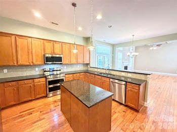 9928 Daufuskie Dr, Charlotte, NC 28278