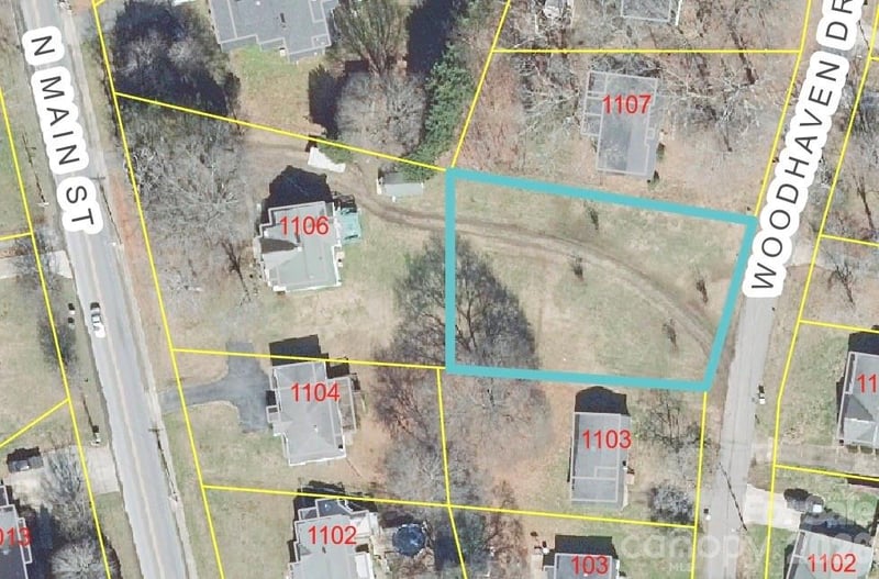 000 Woodhaven Dr, Mount Holly, NC 28120