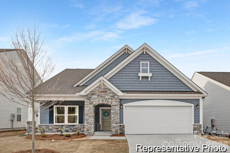 10001 Jack Nicklaus Dr #923, Lancaster, SC 29720