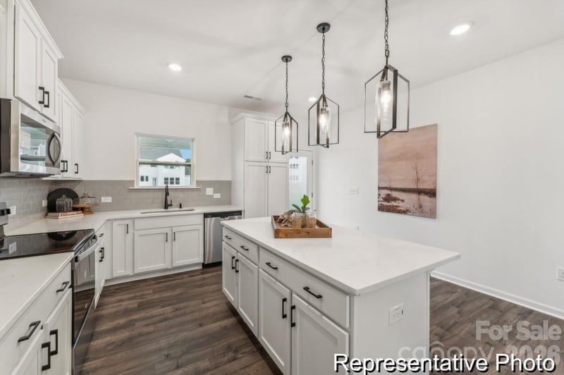 36170 Greg Norman Dr #1009, Lancaster, SC 29720