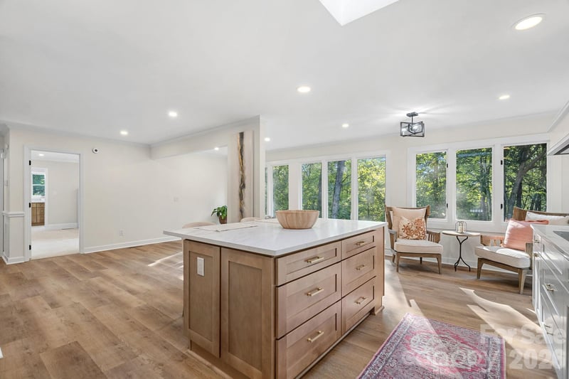 508 Red Barn Trl, Matthews, NC 28104