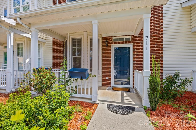 711 Stone Village Dr, Fort Mill, SC 29708