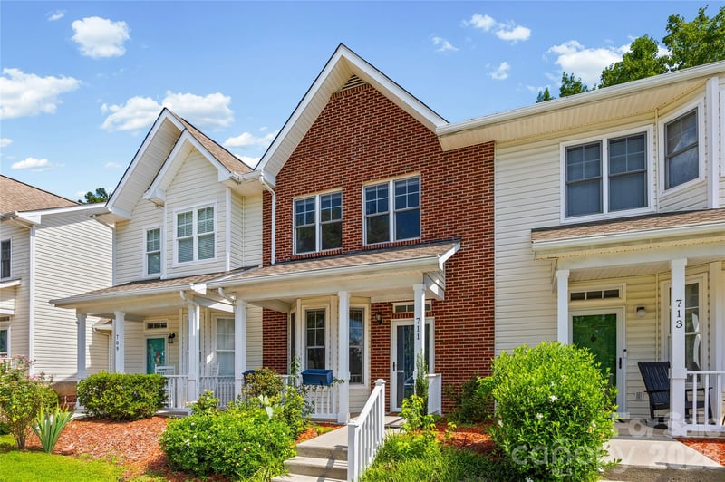 711 Stone Village Dr, Fort Mill, SC 29708