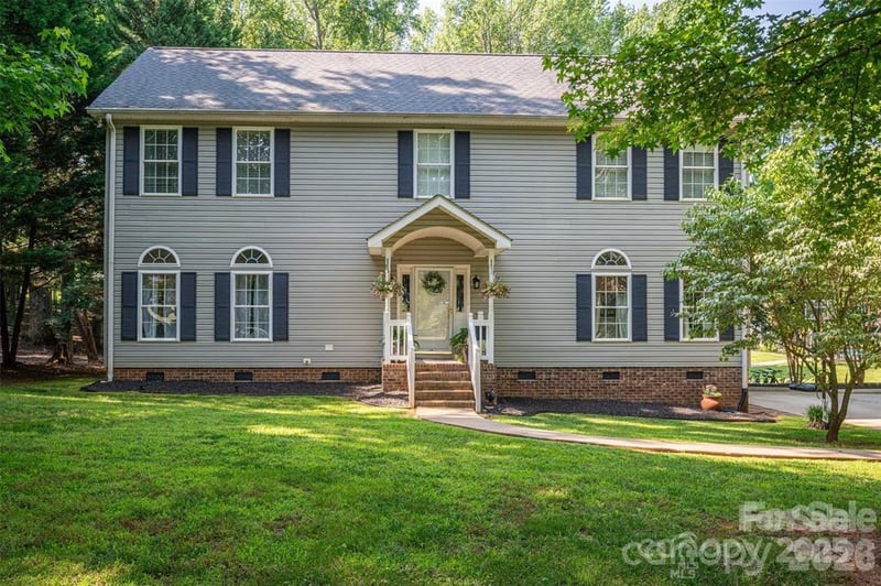1575 Lewis Farm Rd, Kings Mountain, NC 28086