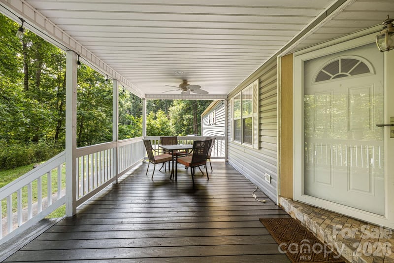 1903 Old Mountain Rd, Mars Hill, NC 28753