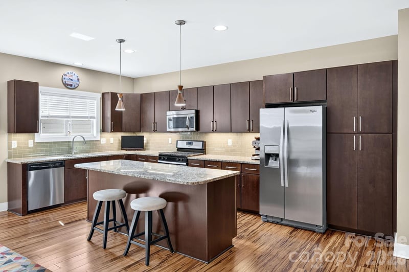 10 Meeting St, Asheville, NC 28803