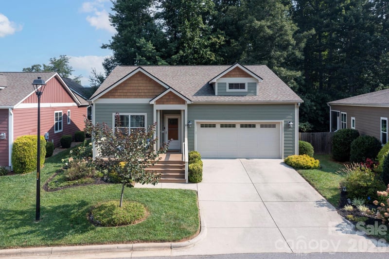 10 Meeting St, Asheville, NC 28803