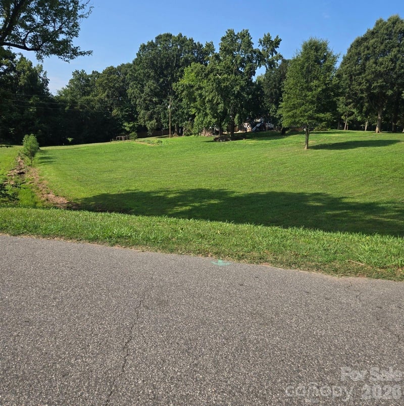 107 Maple Hill Rd, Monroe, NC 28110