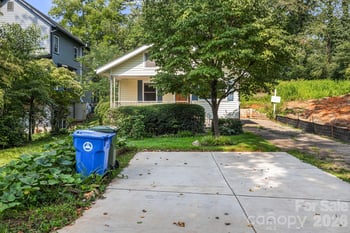 48 Carrier St, Asheville, NC 28806
