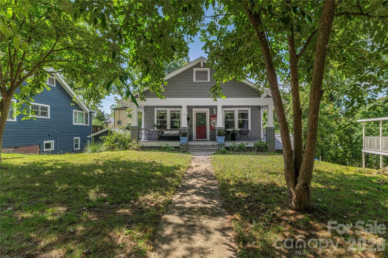 6 Birch St, Asheville, NC 28801