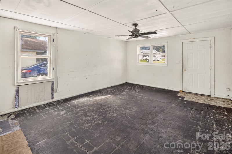 411 Jacob St, Cherryville, NC 28021