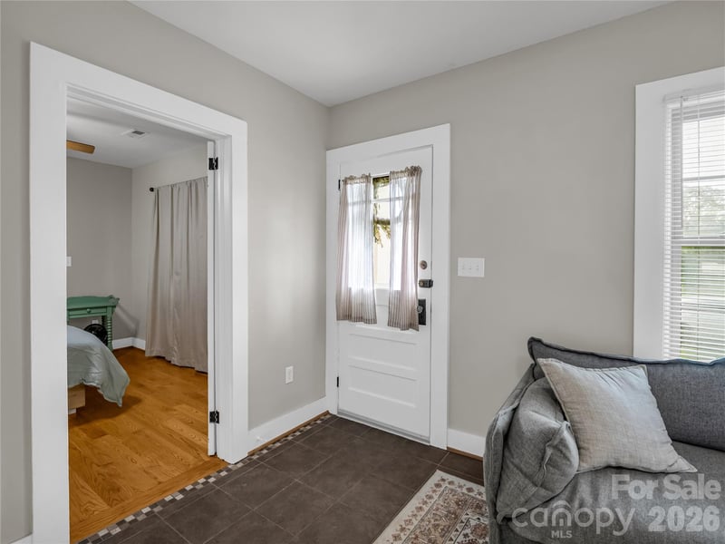 116 Beverly Ave, Hendersonville, NC 28792