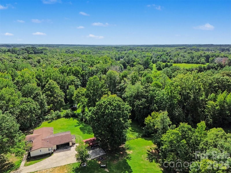 2223 Camp Creek Rd, Lancaster, SC 29720