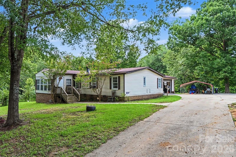 2223 Camp Creek Rd, Lancaster, SC 29720