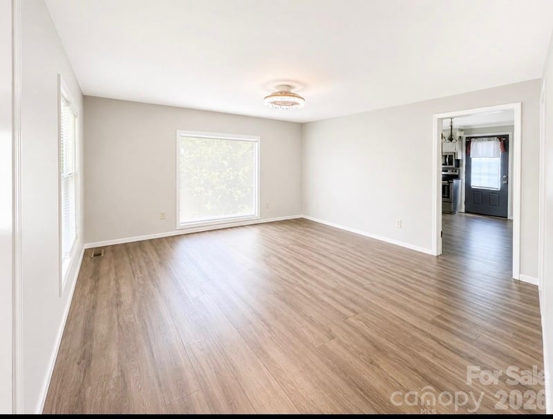 6955 Sandhill Rd, Kershaw, SC 29067