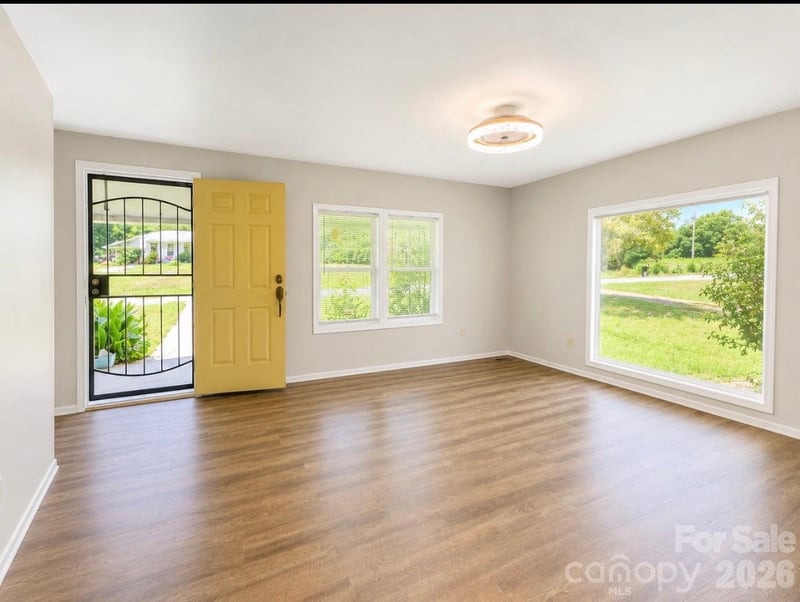 6955 Sandhill Rd, Kershaw, SC 29067