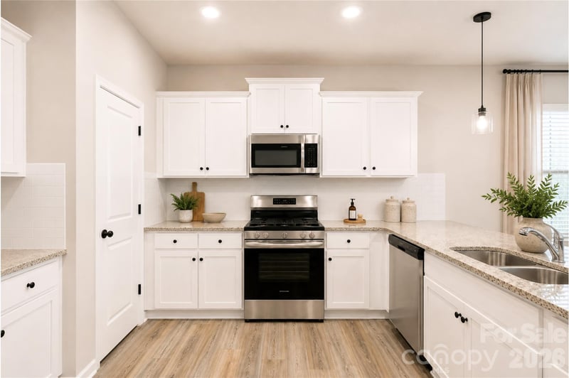 8912 Sawyer Run Ct, Charlotte, NC 28215