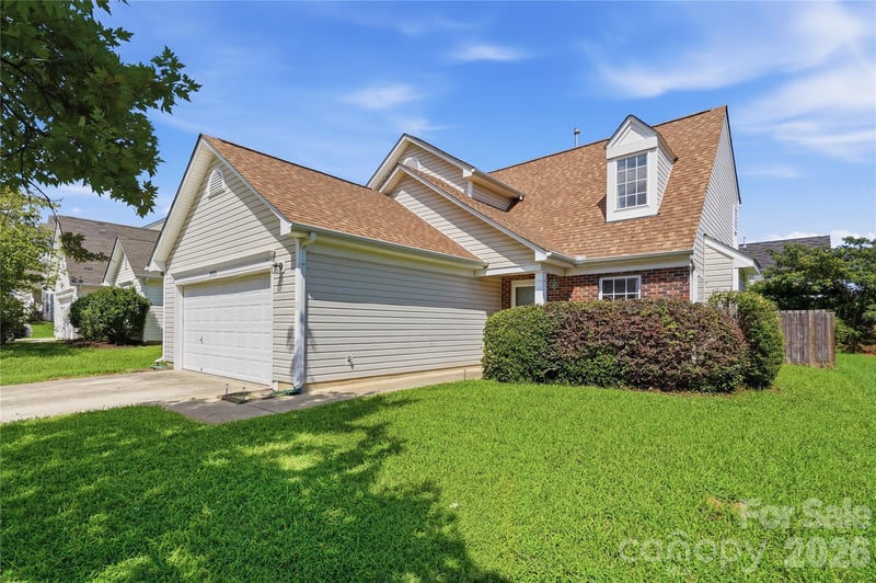 2925 Deep Cove Dr, Concord, NC 28027