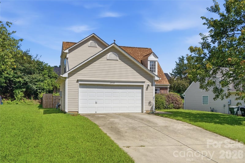 2925 Deep Cove Dr, Concord, NC 28027