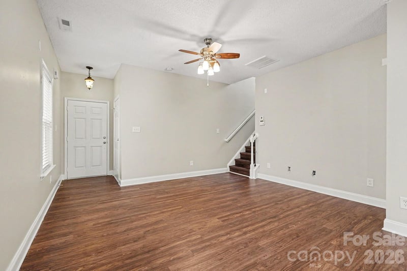 13634 Riding Hill Ave, Charlotte, NC 28213