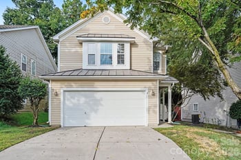 13634 Riding Hill Ave, Charlotte, NC 28213