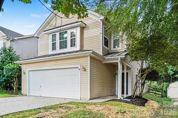 13634 Riding Hill Ave, Charlotte, NC 28213