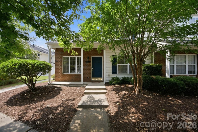 107 Summerwood Dr, Mooresville, NC 28117