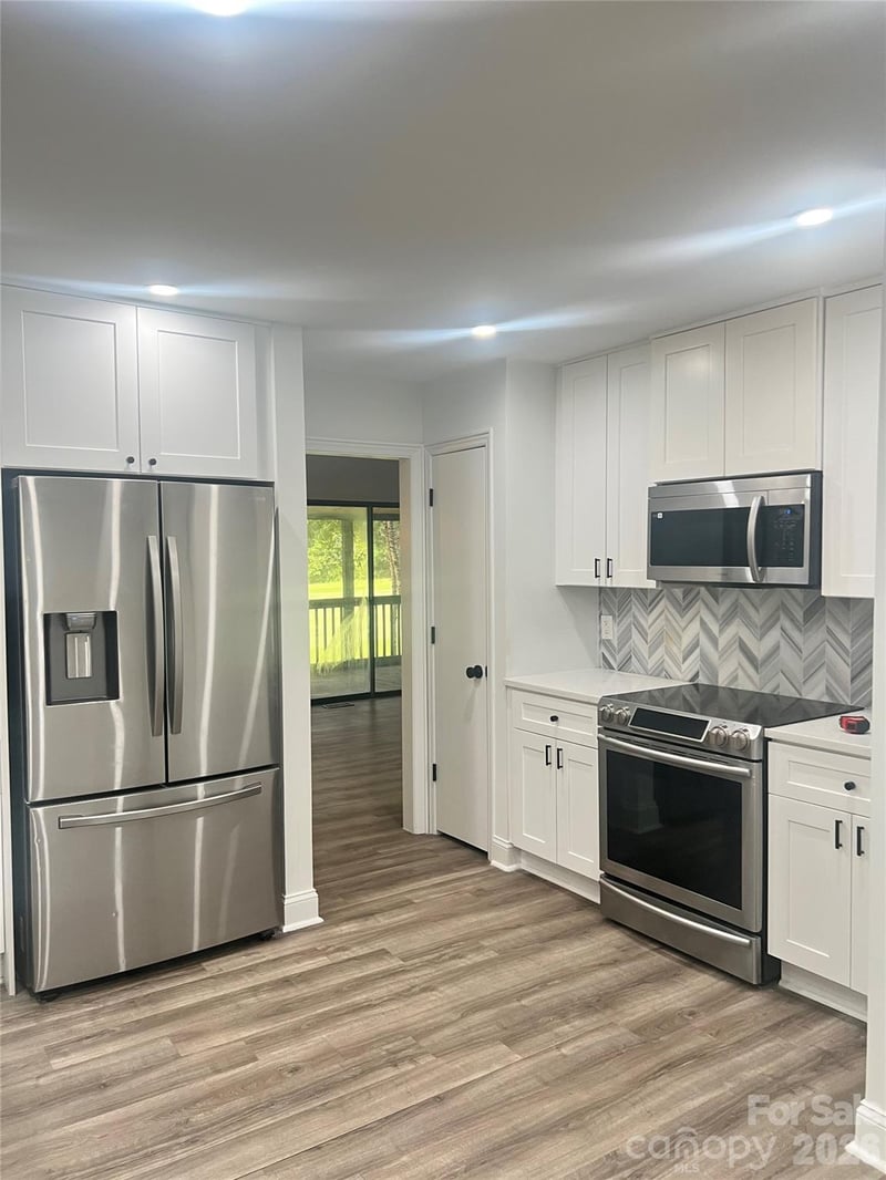8923 St Croix Ln, Charlotte, NC 28277