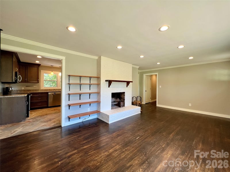 3 Mount Royal Dr, Arden, NC 28704