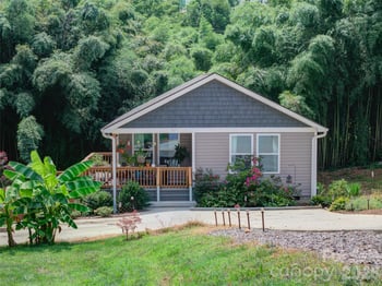 107 Forest St, Asheville, NC 28803