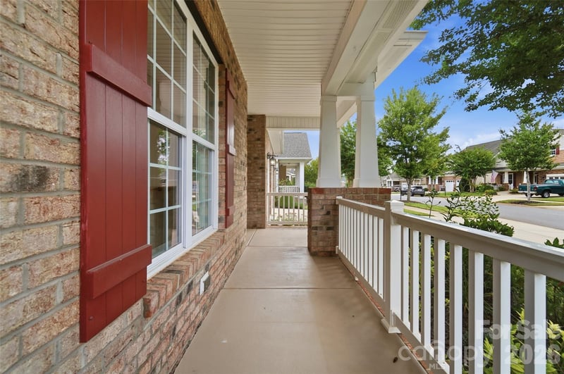 18421 Neville Ave, Cornelius, NC 28031