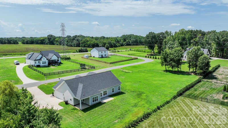 3013 Isle Ln, Monroe, NC 28110