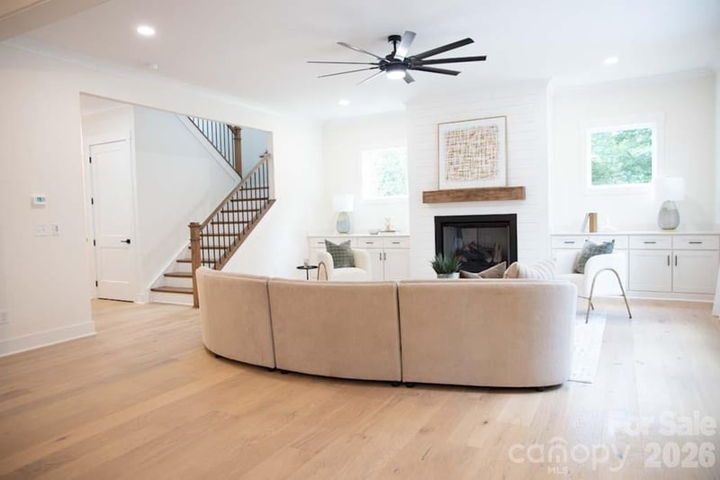 320 Laurel Crest Dr, Kannapolis, NC 28081