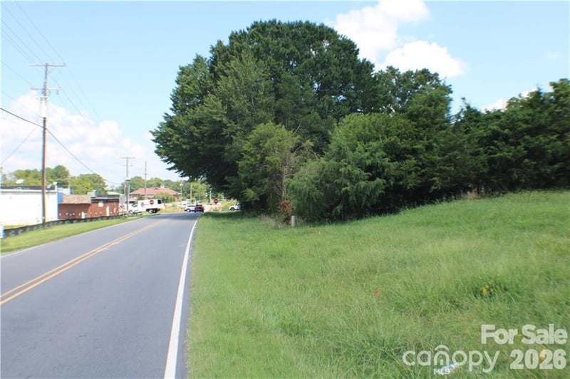 512 Pilot Knob Rd, Denver, NC 28037