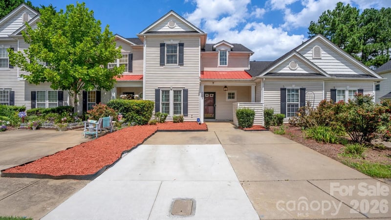 4313 Eaves Ln, Charlotte, NC 28215