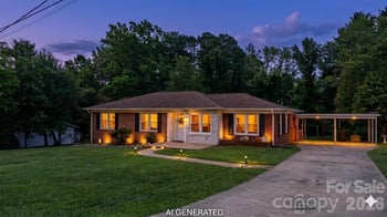 2266 9th Avenue Dr NE, Hickory, NC 28601
