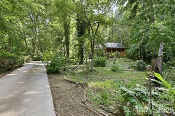 34 Tuckaway Dr, Asheville, NC 28803