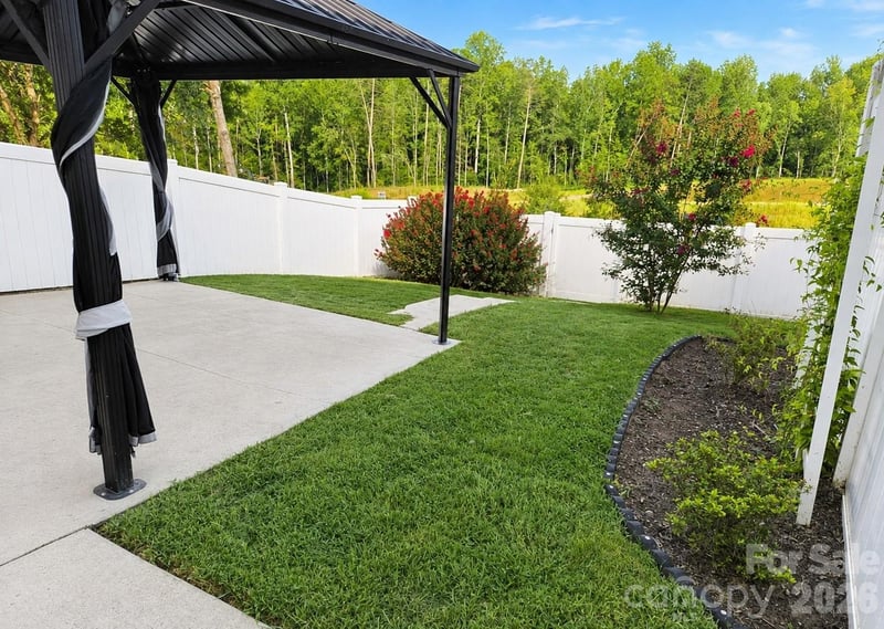 15947 Rose Glenn Ln, Davidson, NC 28036