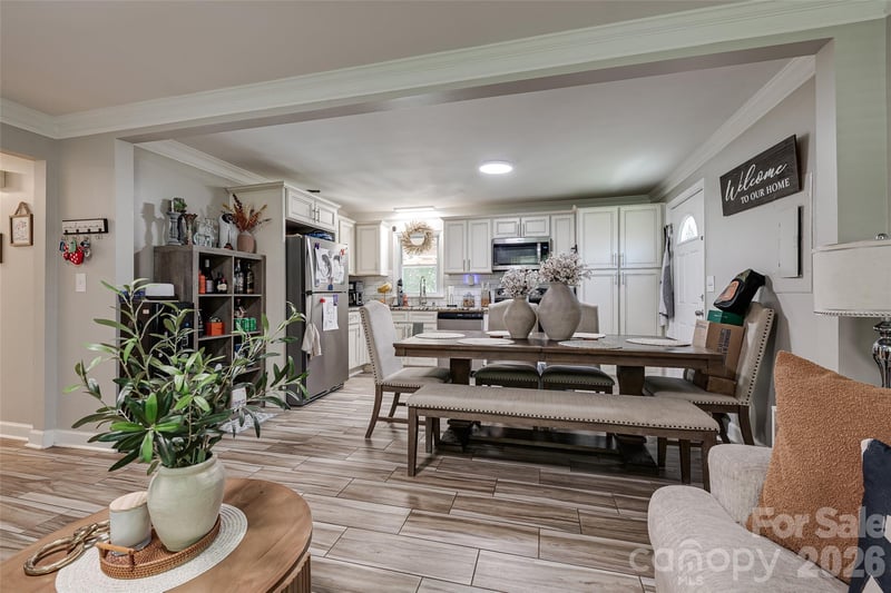 531 Stilwell Oaks Cir, Charlotte, NC 28212