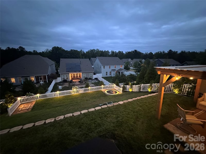 172 Longleaf Dr, Mooresville, NC 28117