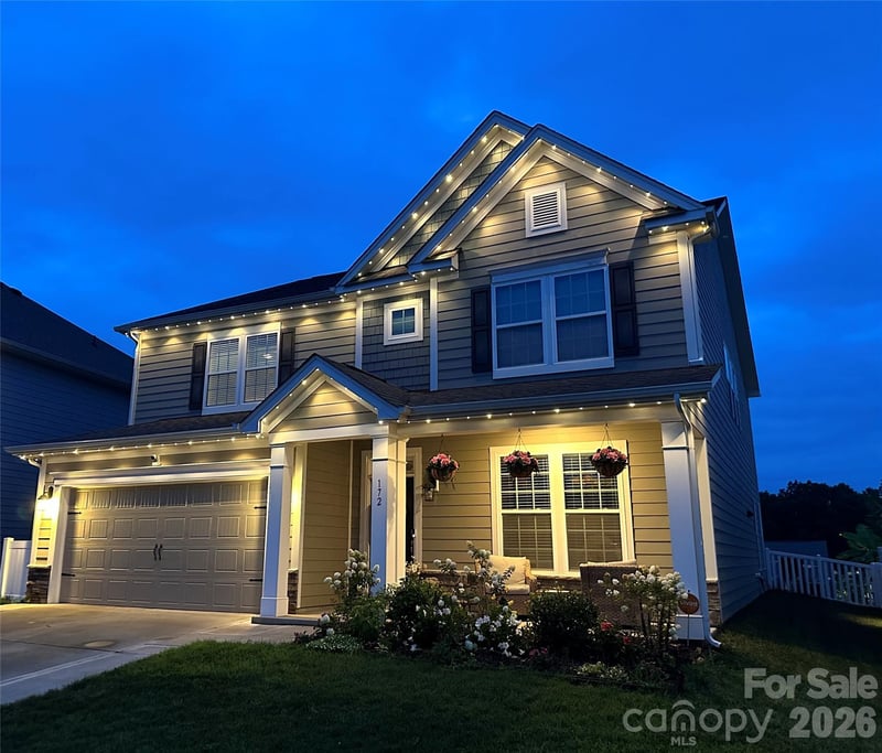172 Longleaf Dr, Mooresville, NC 28117